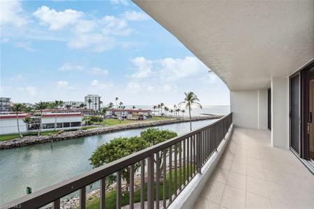 2318 Gulf Shore BLVD N