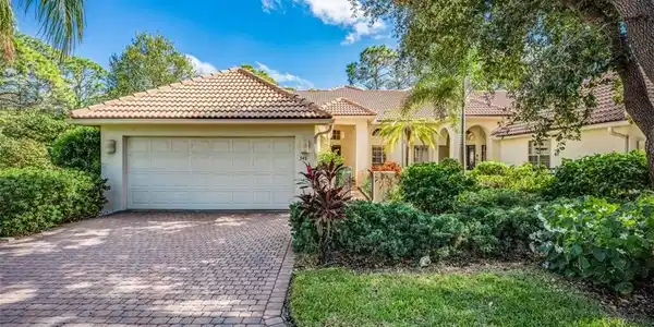 348 Carinosa CT