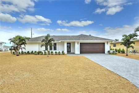 8338 Lagoon RD
