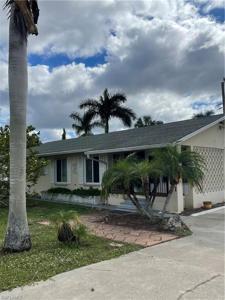 12061 Palm DR