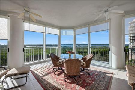 4801 Island Pond CT