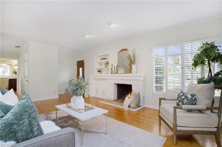 1214 Canterbury DR