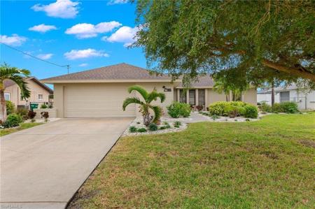 1105 SE 20TH PL
