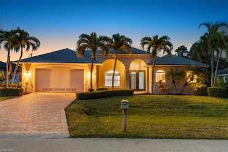 2117 SW 47th TER
