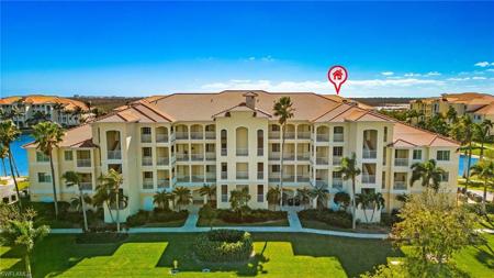 20011 Sanibel View CIR