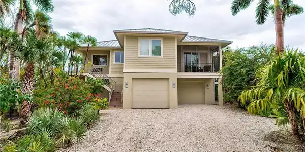 4415 Gulf Pines DR