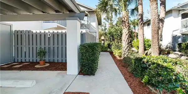 17454 Blueberry Hill DR