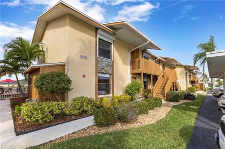 505 SW 47th TER