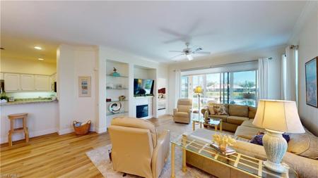 8821 E Bay CIR