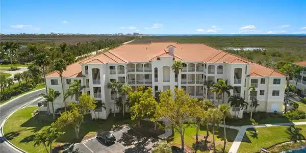 20071 Sanibel View CIR