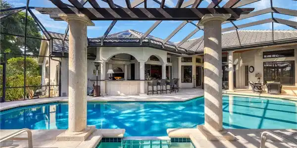 3320 Creekview DR