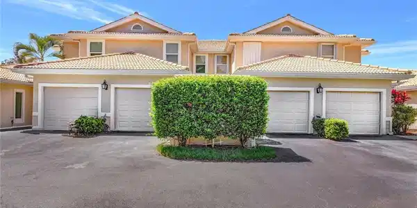 410 Emerald Bay CIR
