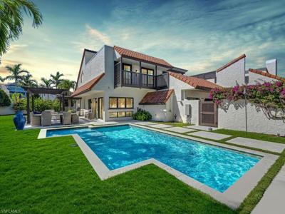 568 Tierra Mar LN