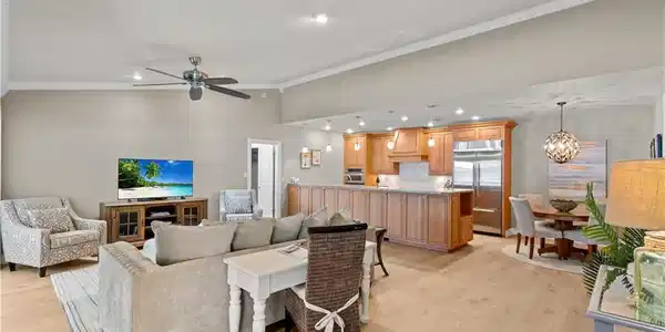 764 Willowbrook DR