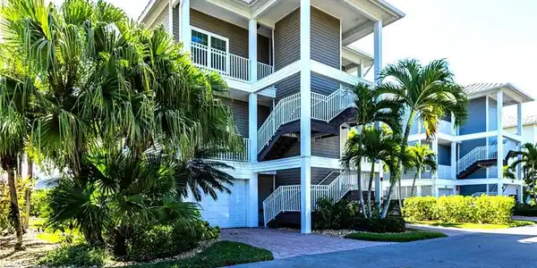 322 Angler DR