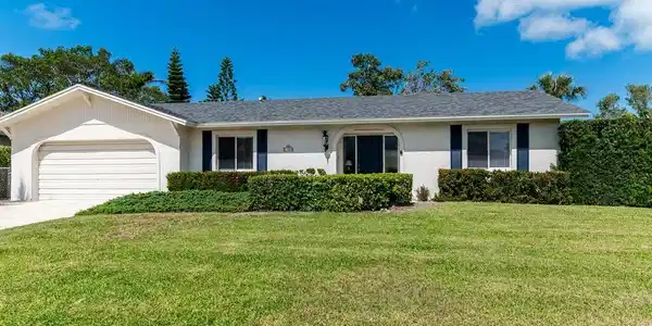 760 Kendall DR