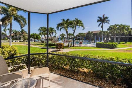513 Seaview CT