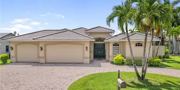 4856 Conover CT