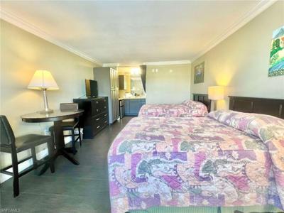 2555 Tamiami TRL N