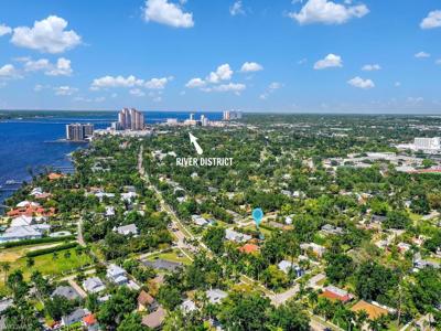 1428 Poinciana AVE