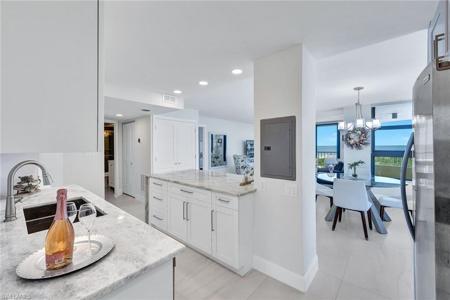 260 Seaview CT
