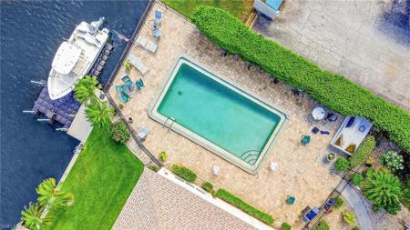 1345 SE 40th TER