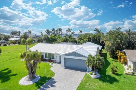 422 Coral DR