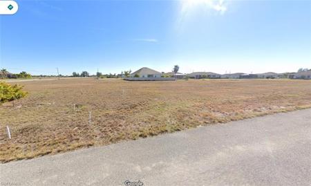 1049 NW 33rd PL