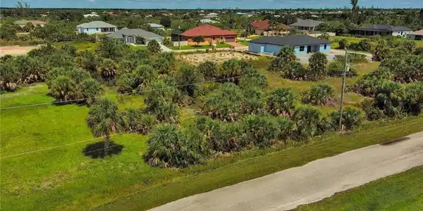 Image 3: Aerial view of residential area