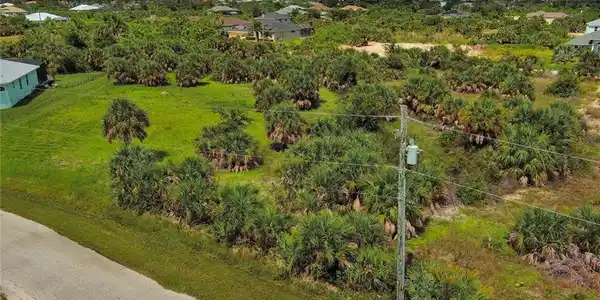 Image 4: Aerial view