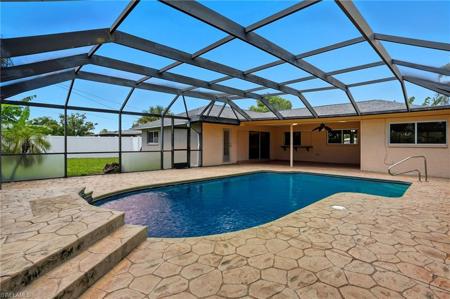 1322 Everest PKWY