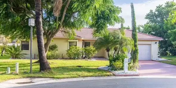 9697 Galley CT