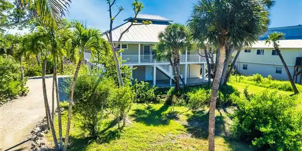 1769 Bowmans Beach RD