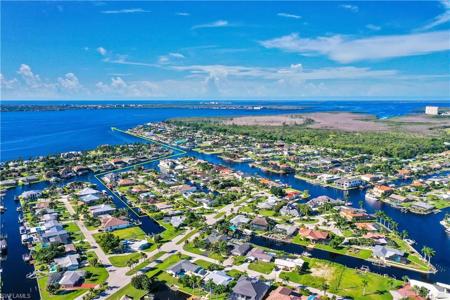 5309 Baypoint CT