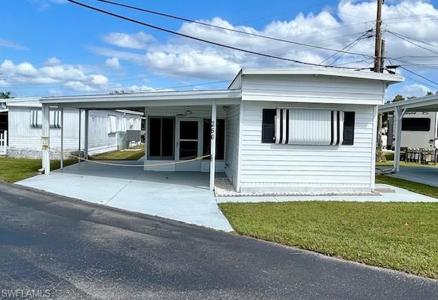 5558 Palm Beach BLVD