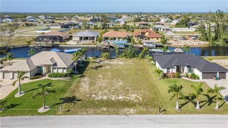 1616 NW 38th PL
