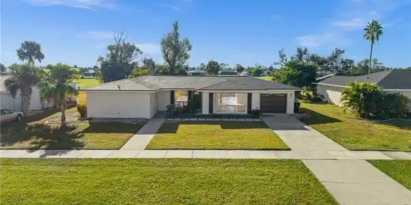 33 Golfview PL