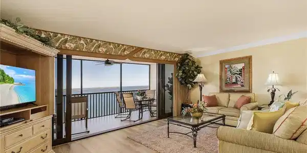 17080 Harbour Point DR