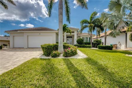 818 Montclaire CT