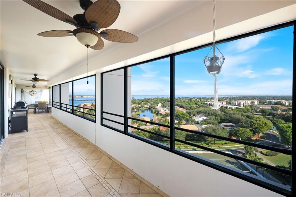 Image 2: 65' of screened in balcony-mid day for lunch