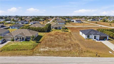 302 NW 27th AVE