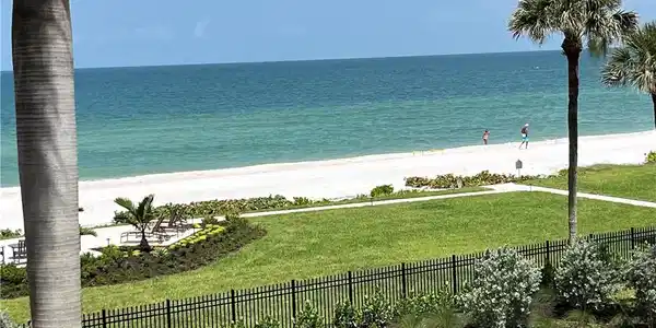 2901 Gulf Shore BLVD N