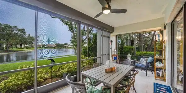576 Retreat DR