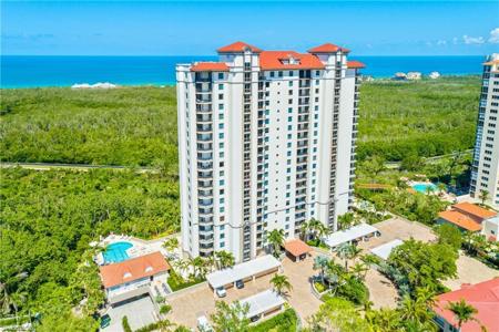 7225 Pelican Bay BLVD