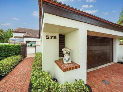 578 Bay Villas LN