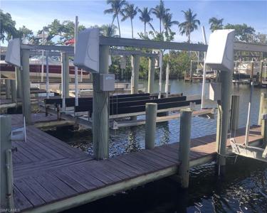 4357 Bay Beach LN
