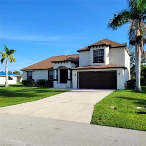 417 SW 37th TER