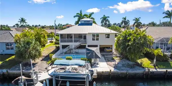 1130 Breakwater CT
