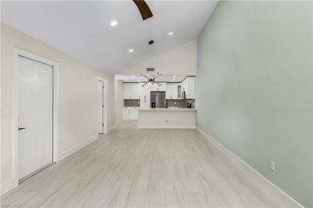 17289 Timber Oak LN