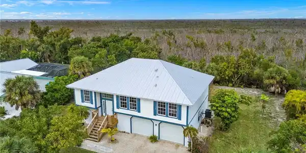 1719 Serenity LN
